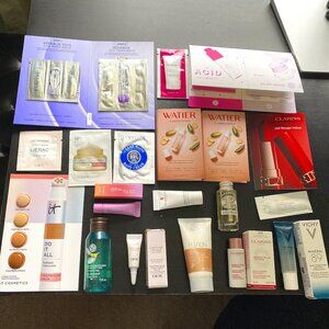 Luxury beauty samples - Dior, iT Cosmetics, Vichy, Benefit, Clarins, etc.